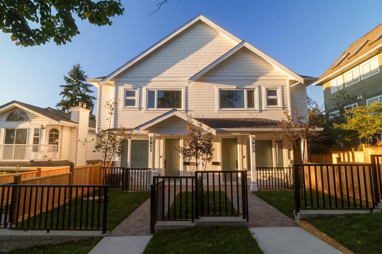 2049 E 4th Avenue Vancouver, BC - 1