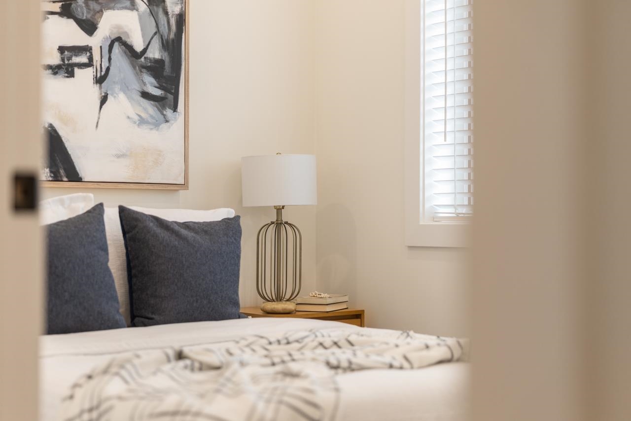 2051 E 4th Avenue Vancouver, BC - 14