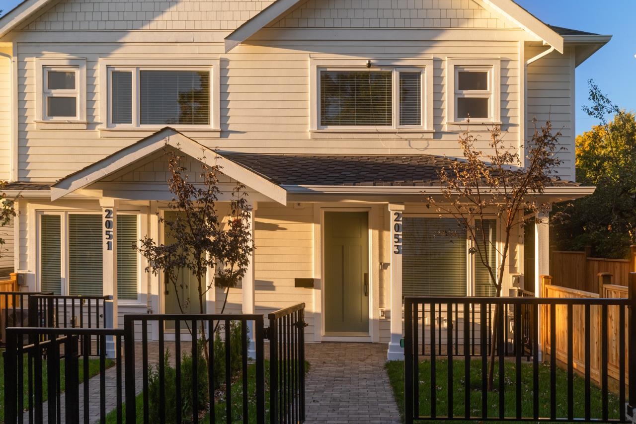 2053 E 4th Avenue Vancouver, BC - 1