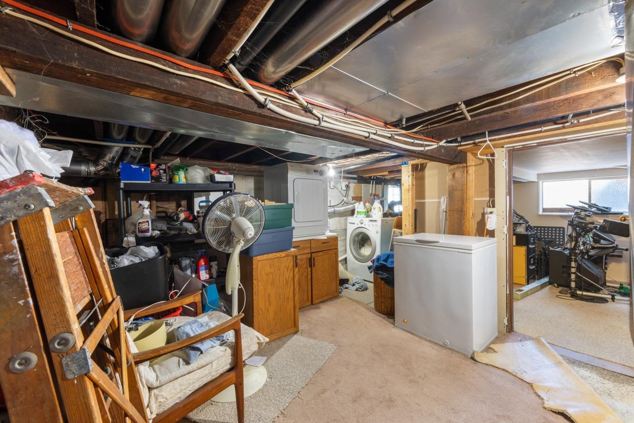 1737 E 5th Avenue Vancouver, BC - 15