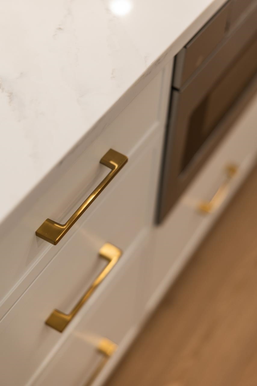 2053 E 4th Avenue Vancouver, BC - 7