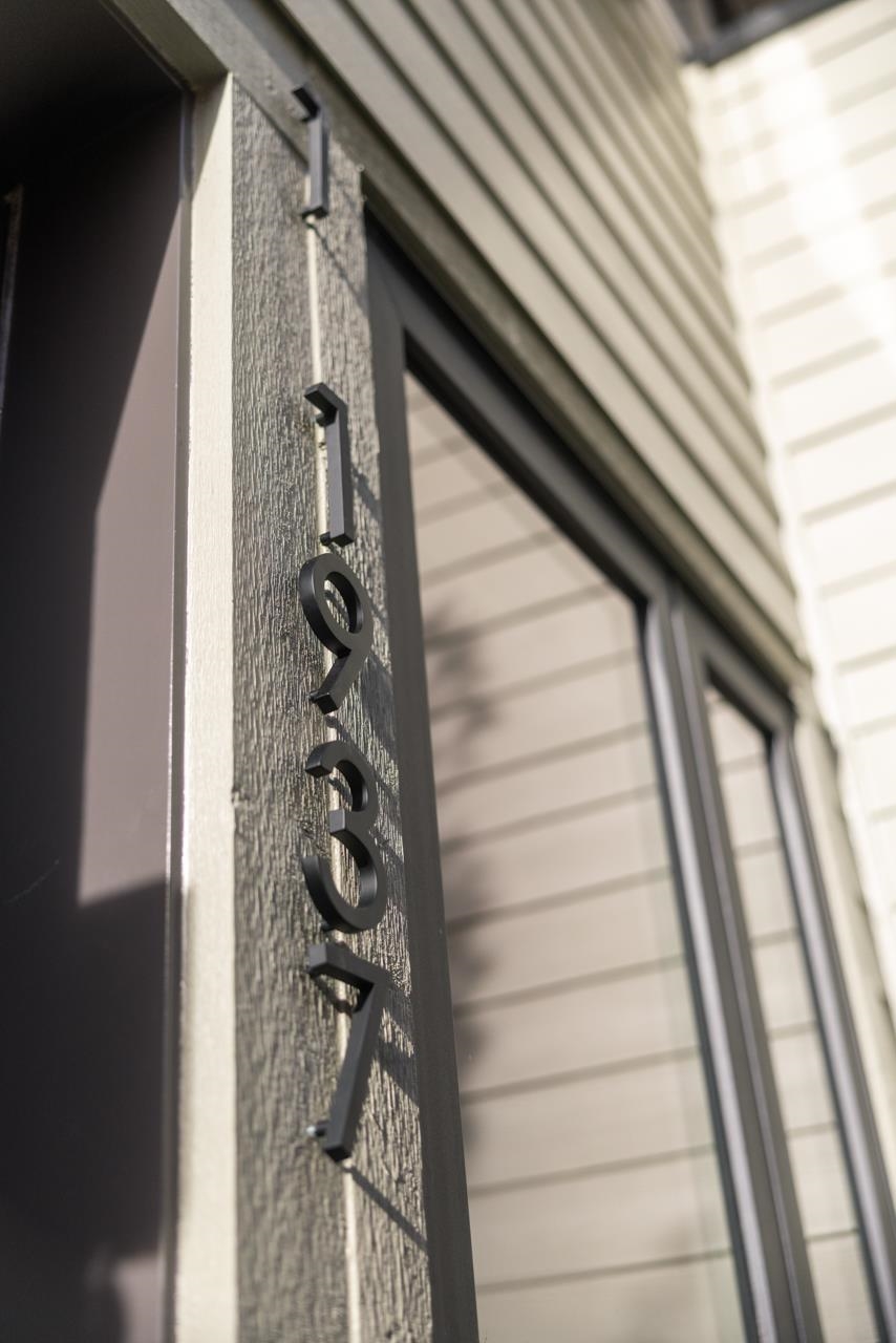 1 1937 Templeton Drive Vancouver, BC - 19