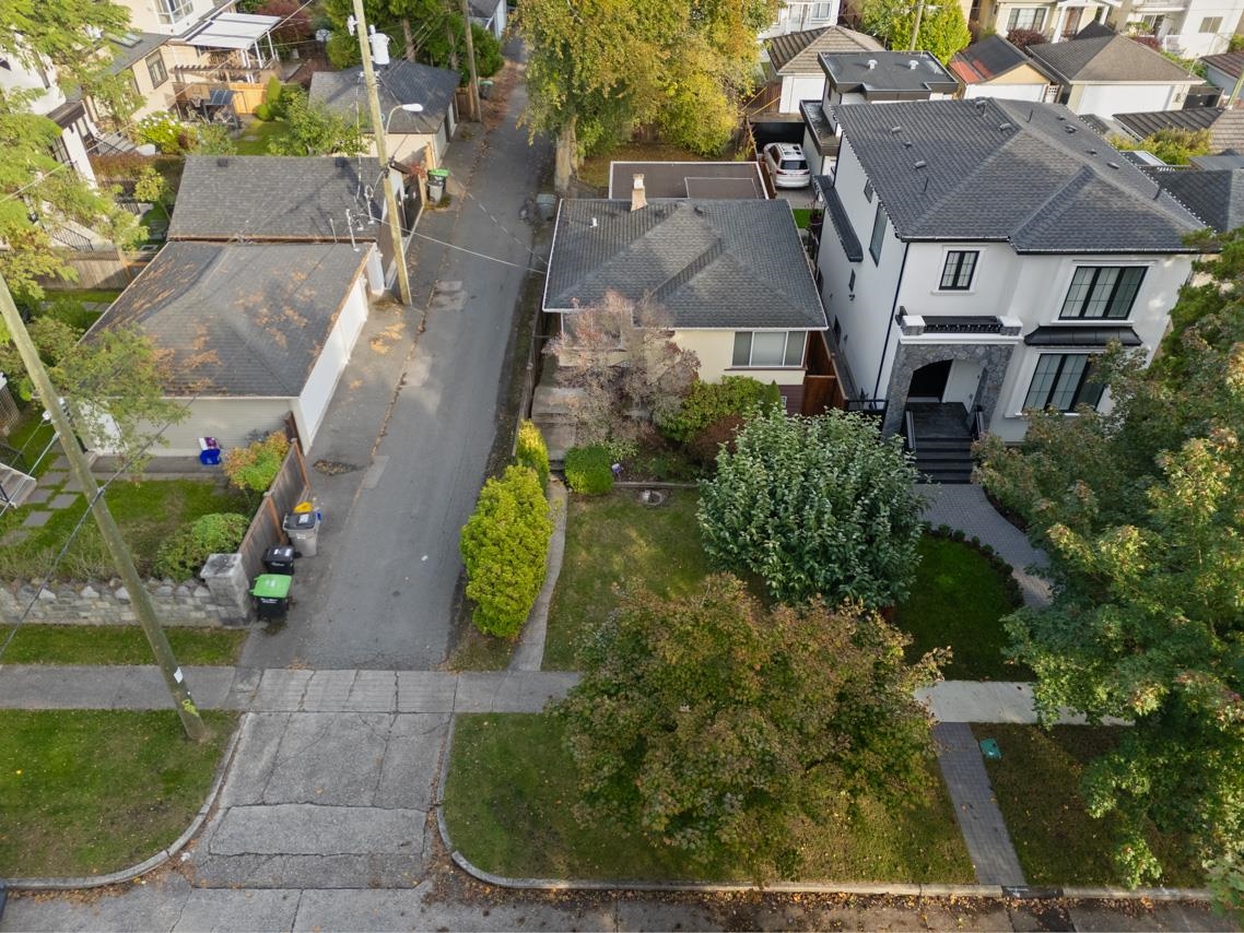 7526 Selkirk Street Vancouver, BC - 8