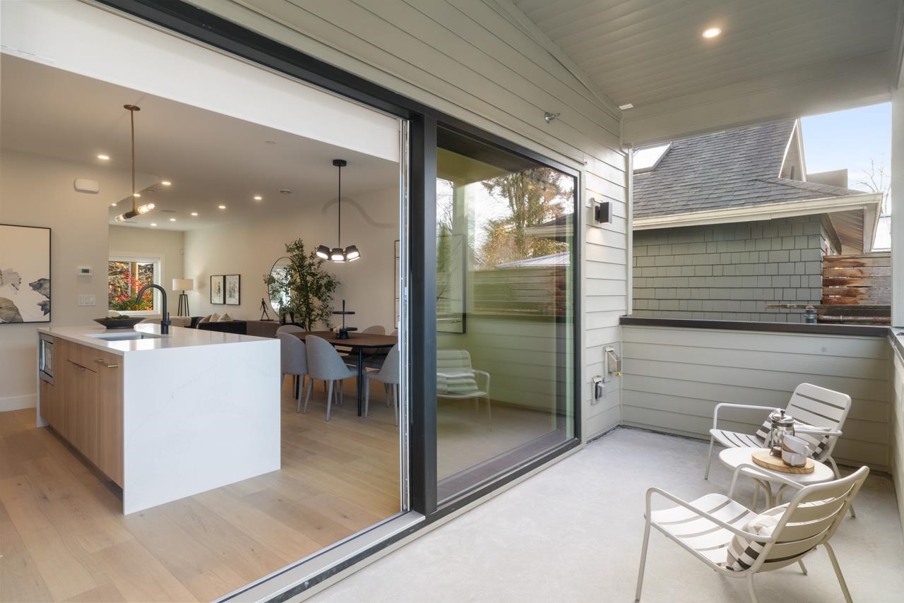 2 1937 Templeton Drive Vancouver, BC - 20