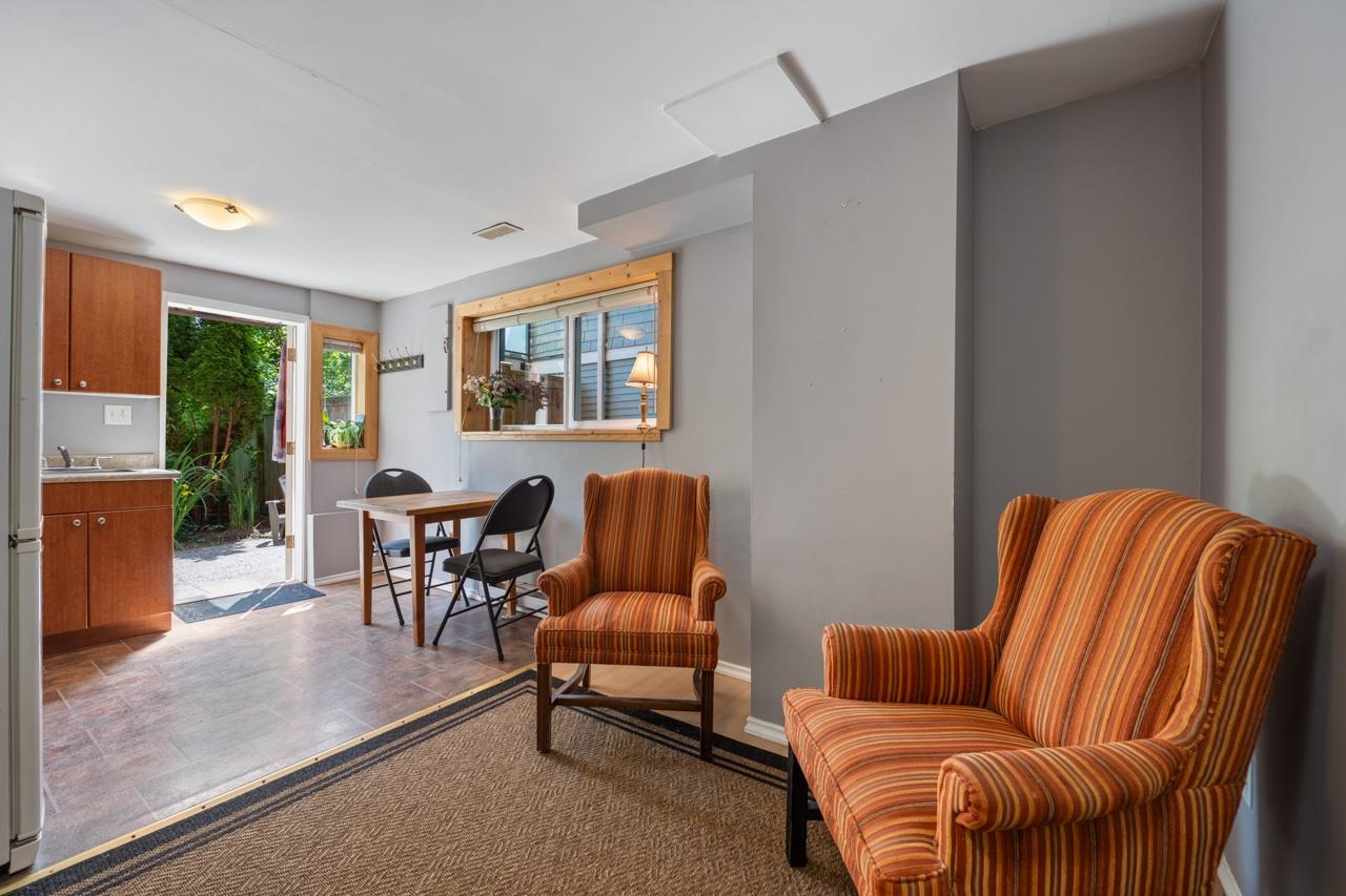 2268 E 7th Avenue Vancouver, BC - 25