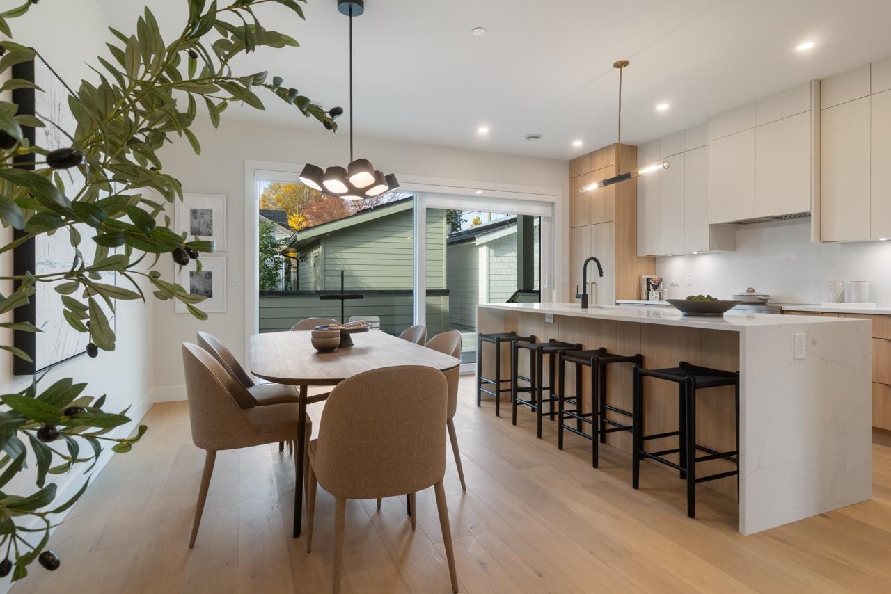 2 1937 Templeton Drive Vancouver, BC - 13