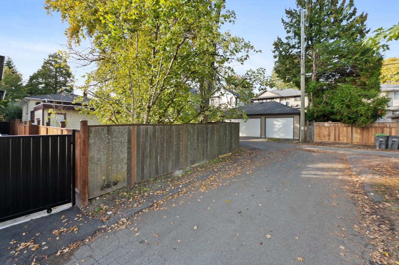 7526 Selkirk Street Vancouver, BC - 13