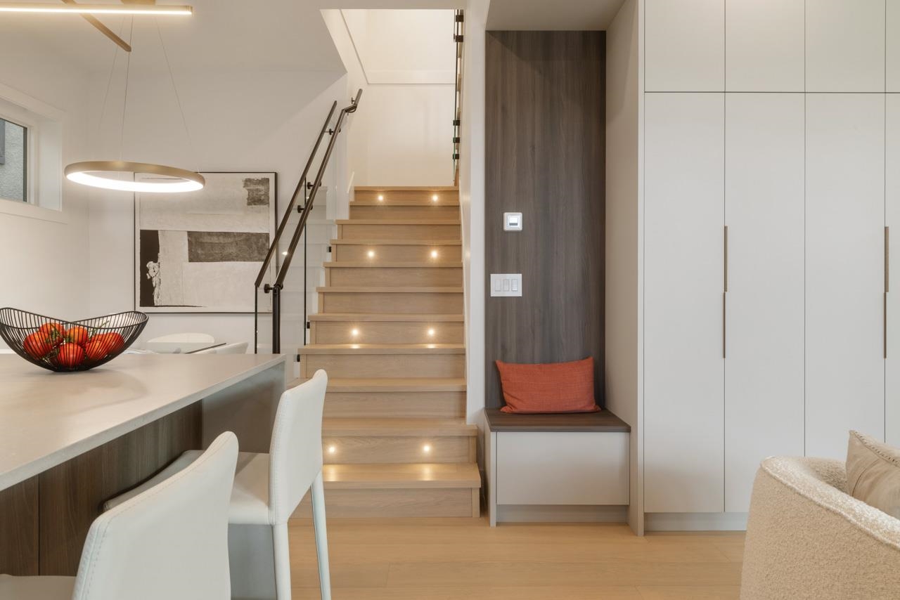 2 2680 E 5th Avenue Vancouver, BC - 9