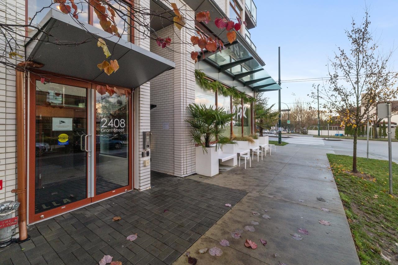 203 2408 Grant Street Vancouver, BC - 22