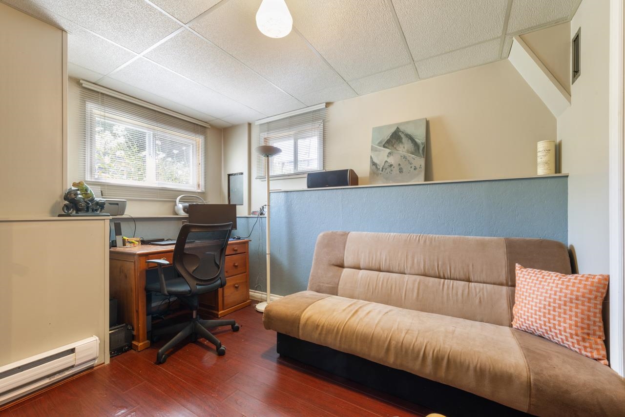 1737 E 5th Avenue Vancouver, BC - 13