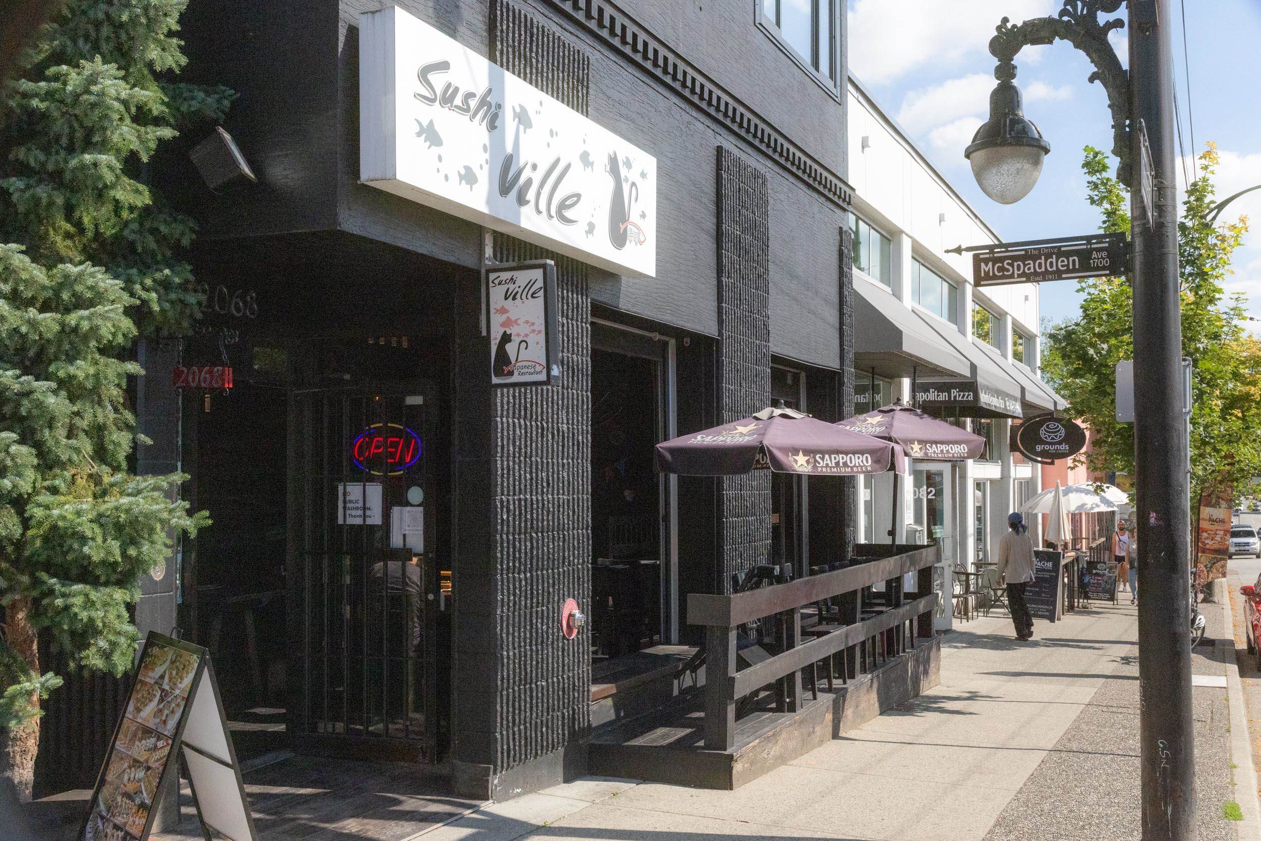 1737 E 5th Avenue Vancouver, BC - 28