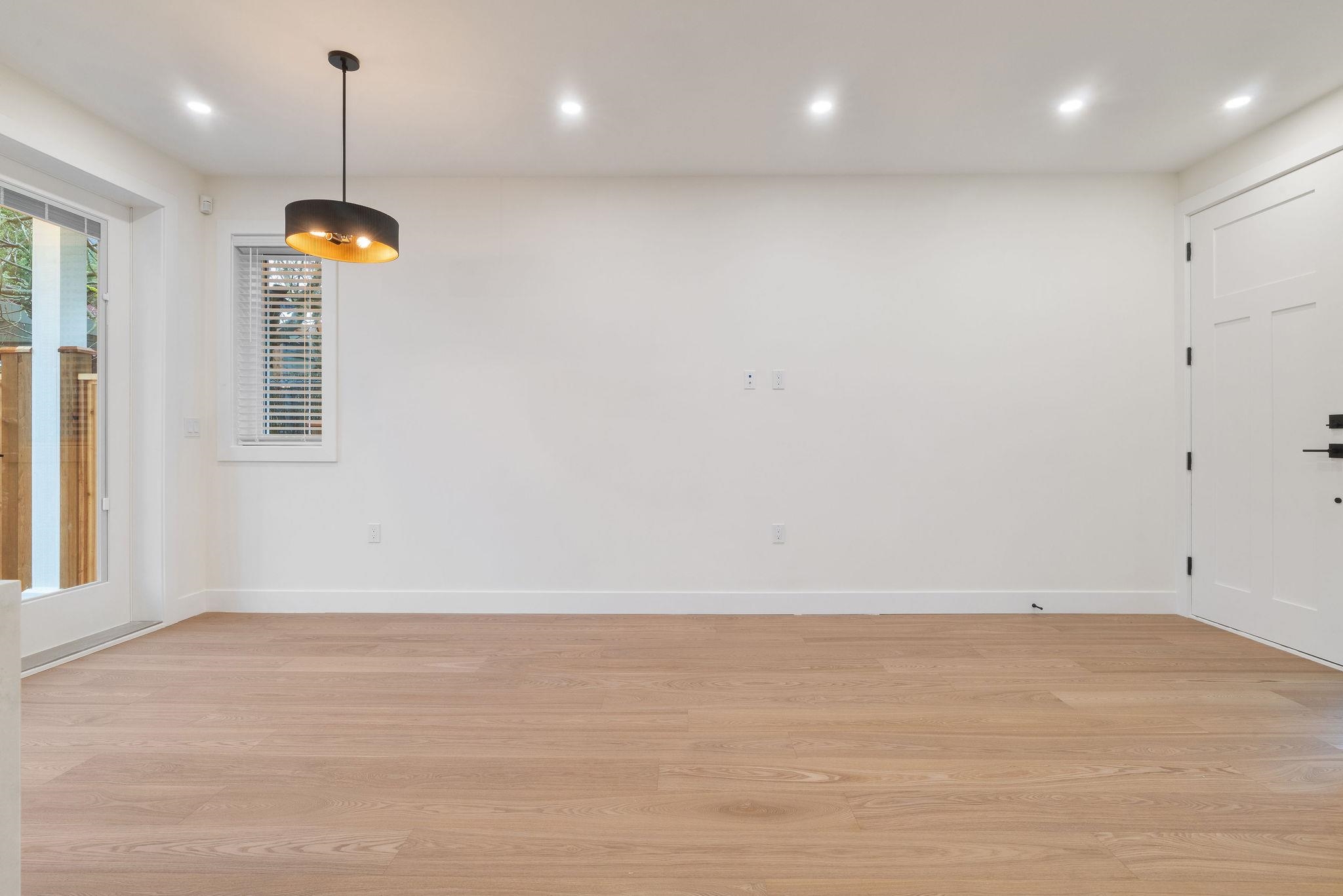 2055 E 4th Avenue Vancouver, BC - 8