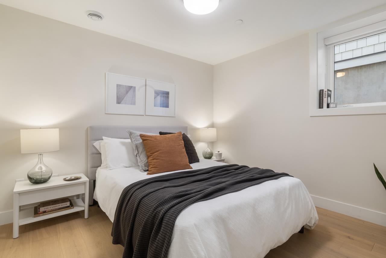 1937 Templeton Drive Vancouver, BC - 33