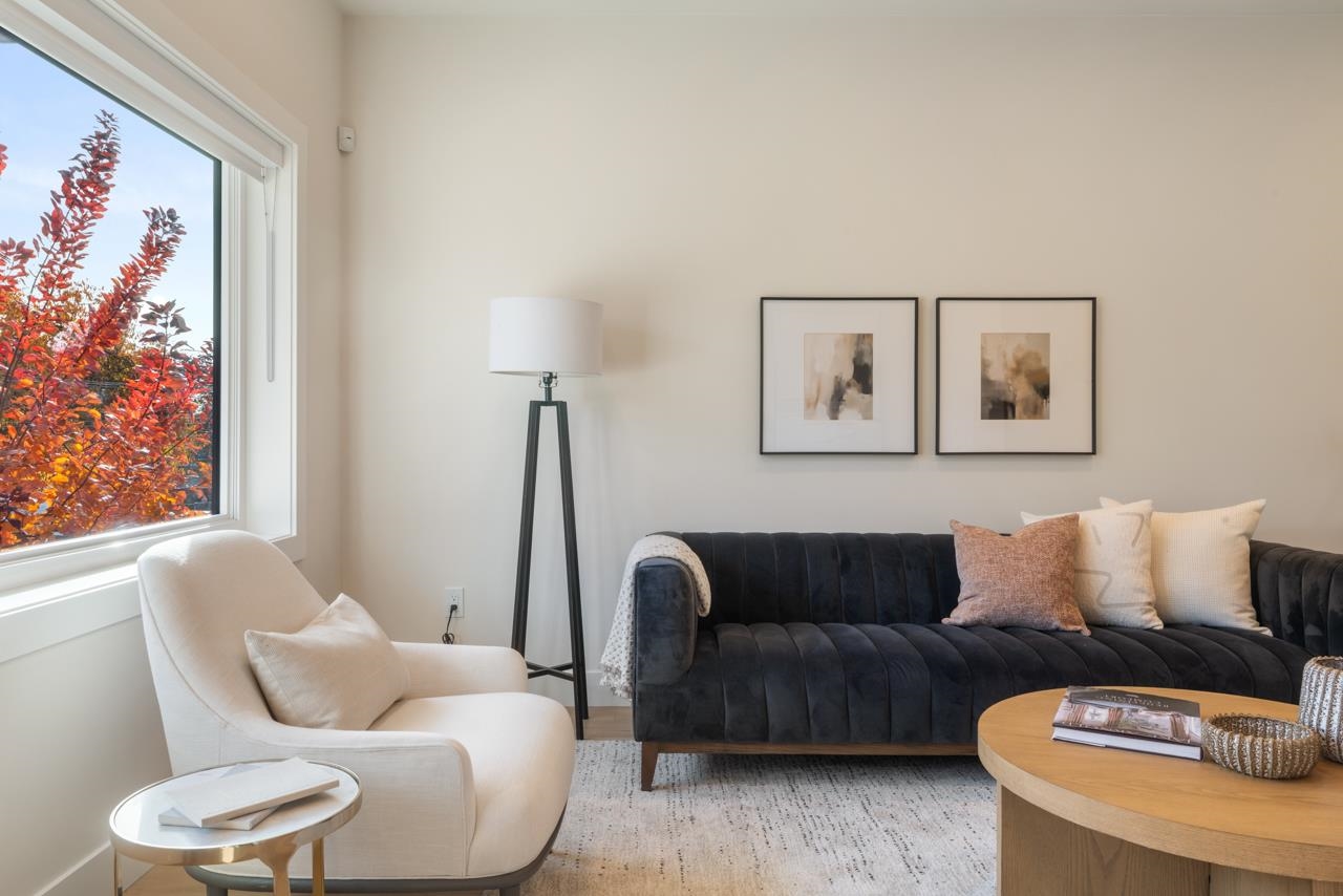 1937 Templeton Drive Vancouver, BC - 3