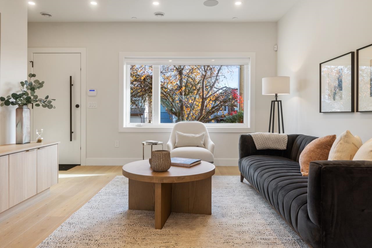 1937 Templeton Drive Vancouver, BC - 5