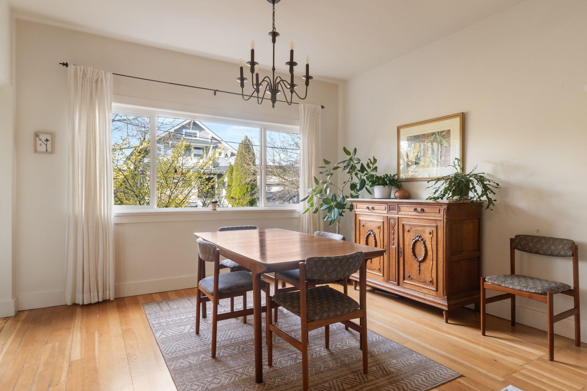 936 Semlin Drive Vancouver, BC - 10