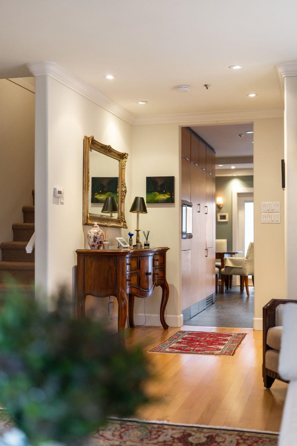 1730 Kitchener Street Vancouver, BC - 10