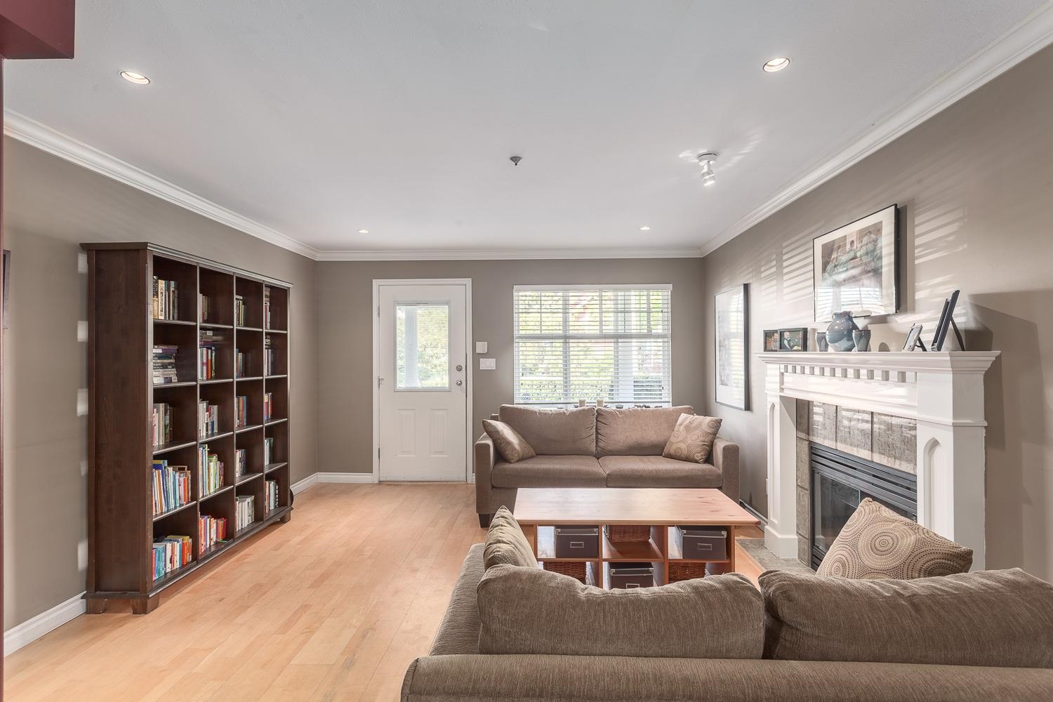 1732 Kitchener Street Vancouver, BC - 4