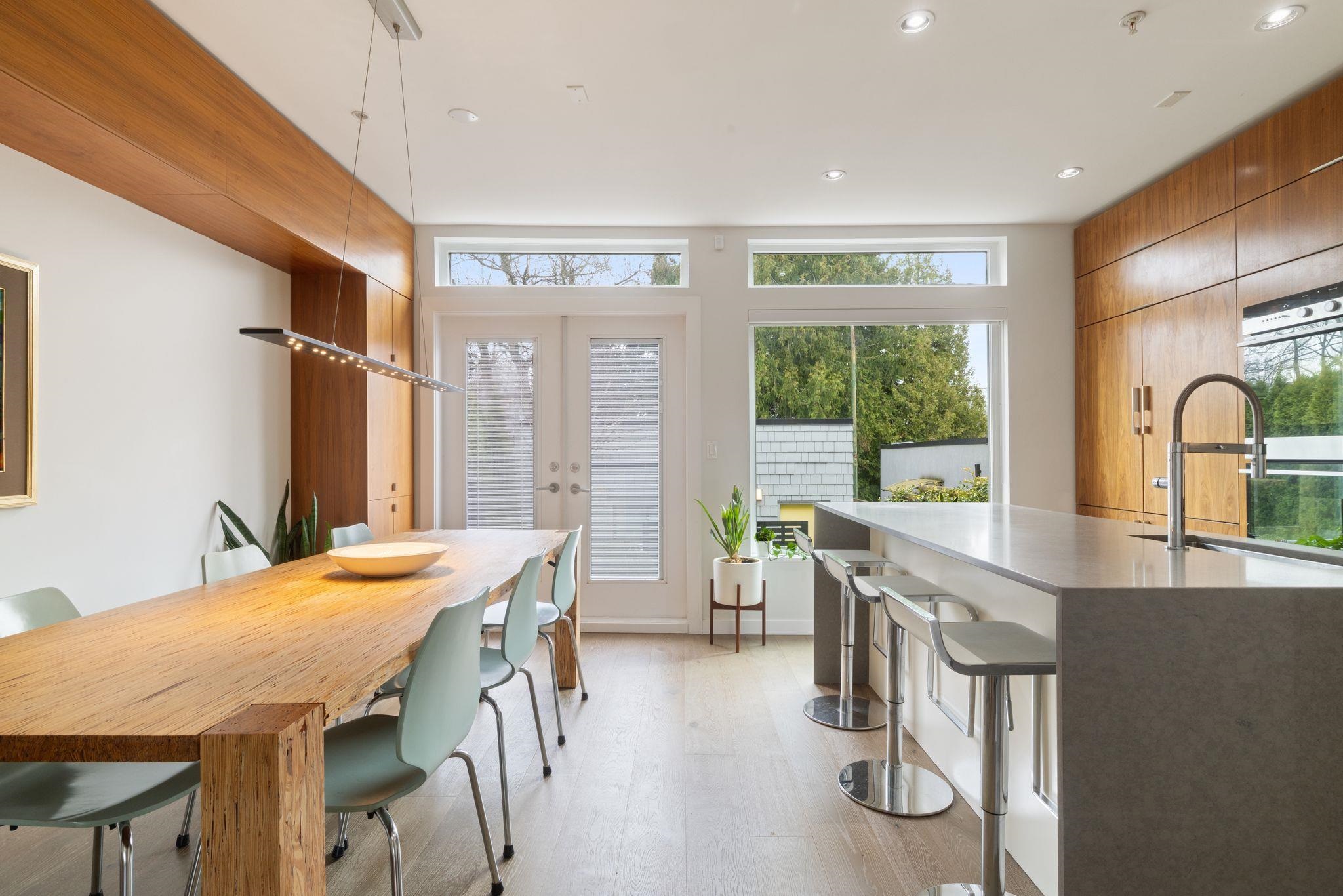 1928 Templeton Drive Vancouver, BC - 10