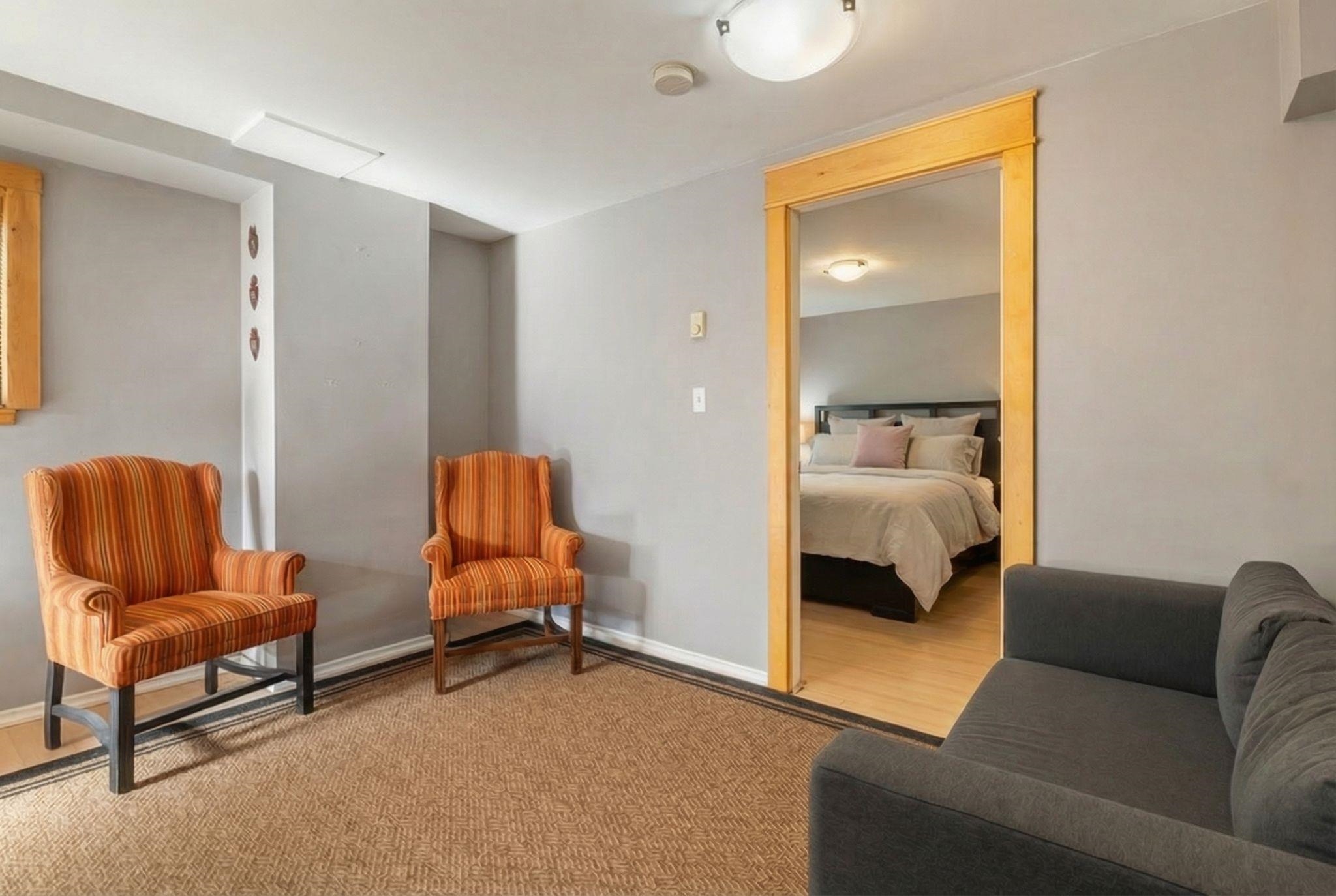 2268 E 7th Avenue Vancouver, BC - 20