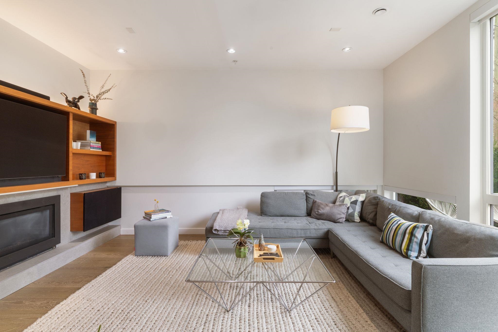 1928 Templeton Drive Vancouver, BC - 7