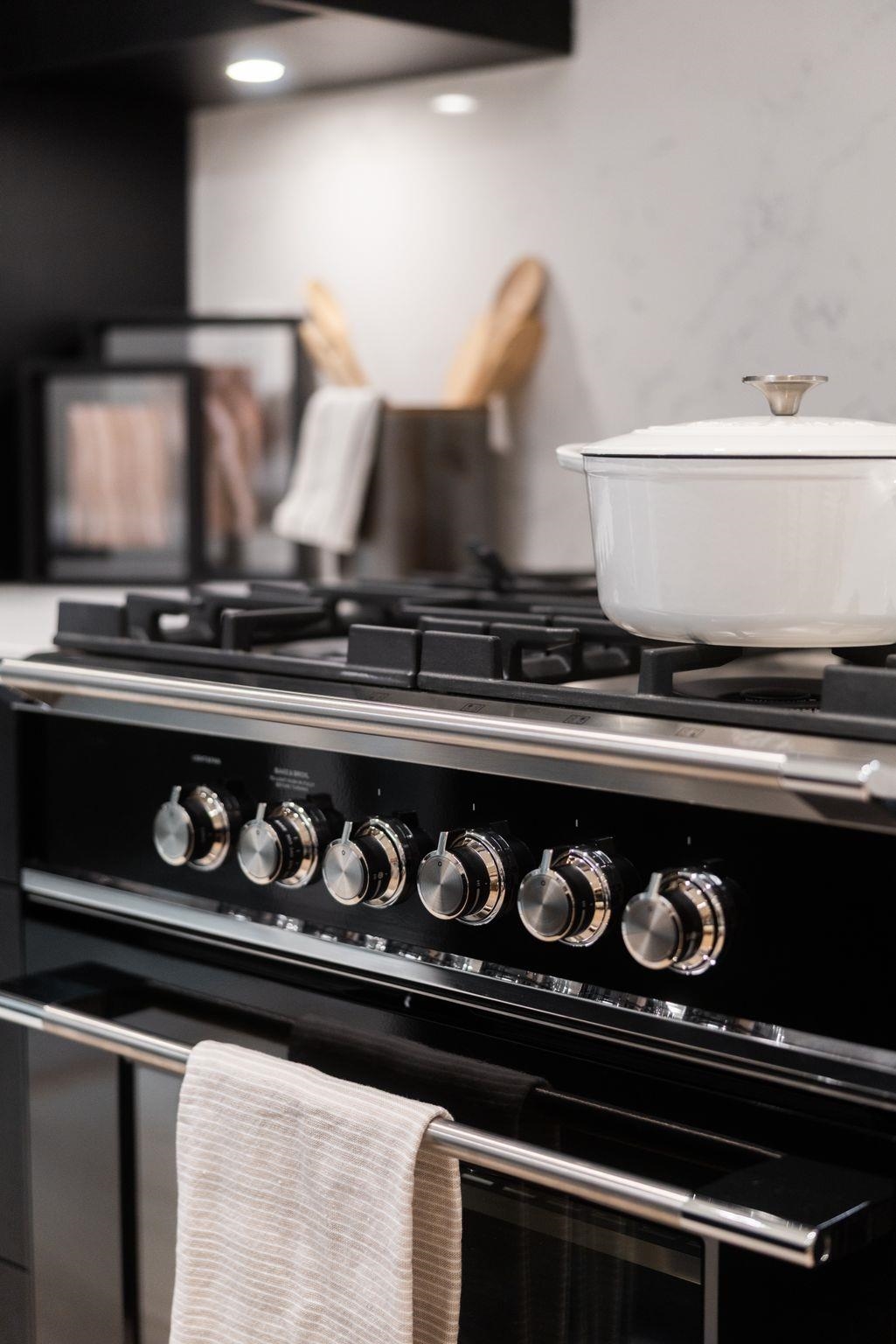 2 2541 Grant Street Vancouver, BC - 8