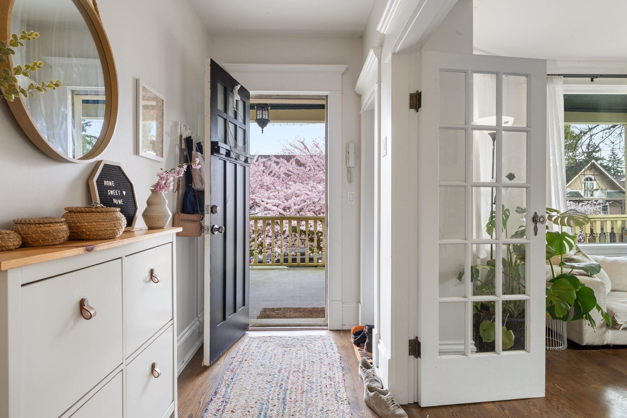 796 E 13th Avenue Vancouver, BC - 3