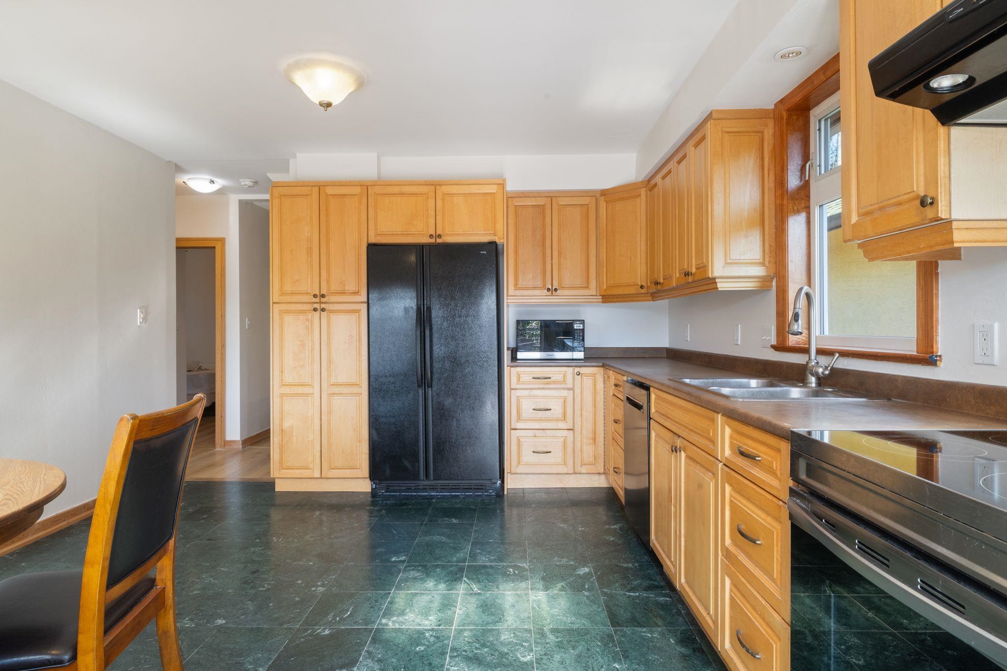 2268 E 7th Avenue Vancouver, BC - 6