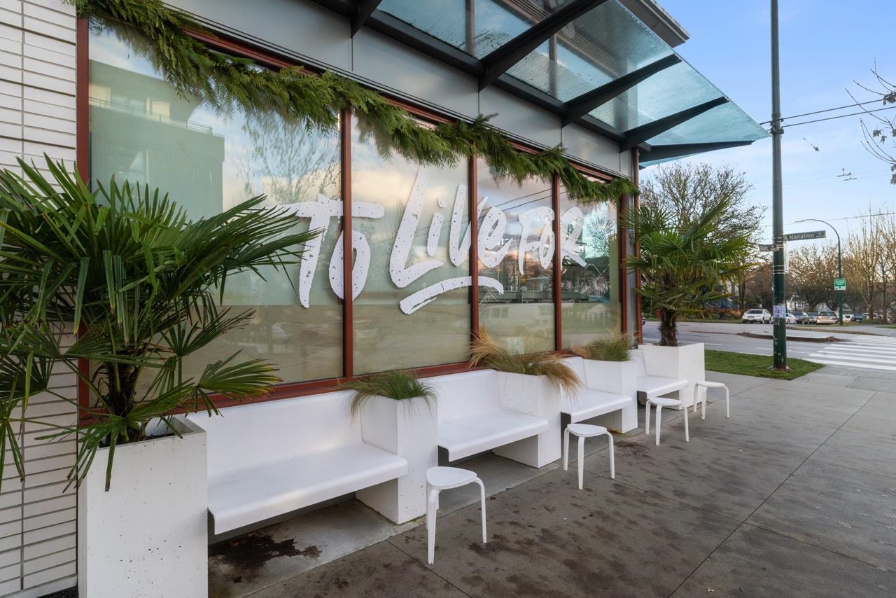 203 2408 Grant Street Vancouver, BC - 23