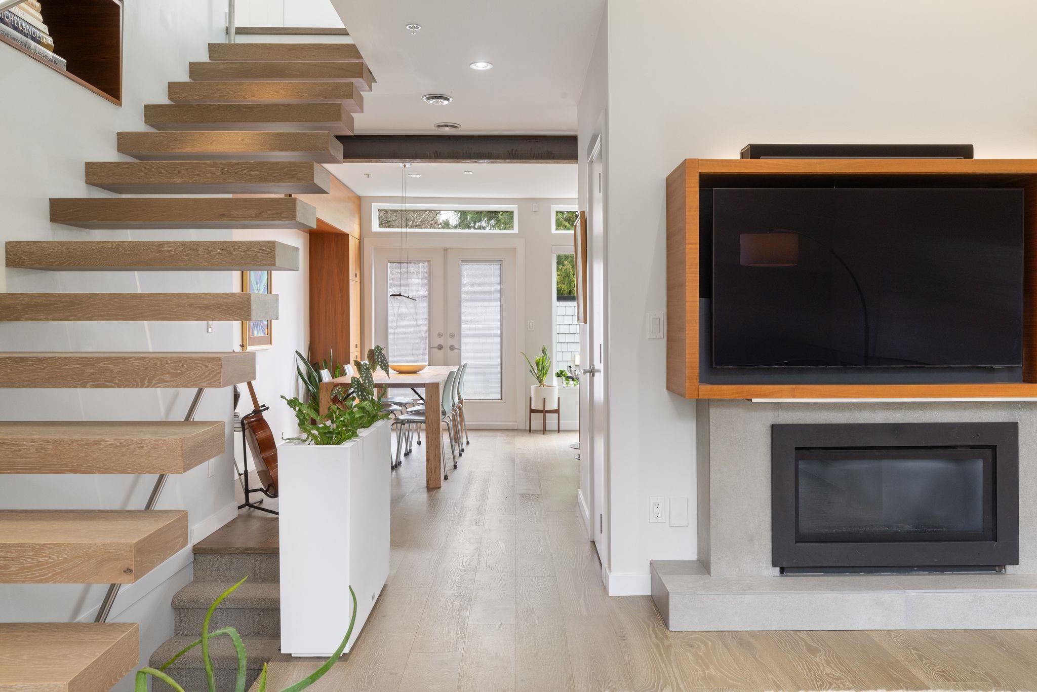 1928 Templeton Drive Vancouver, BC - 4