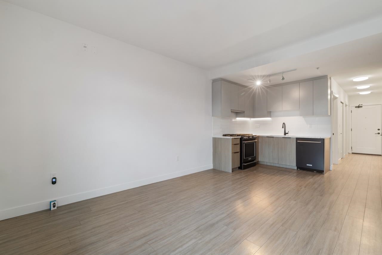 203 2408 Grant Street Vancouver, BC - 8