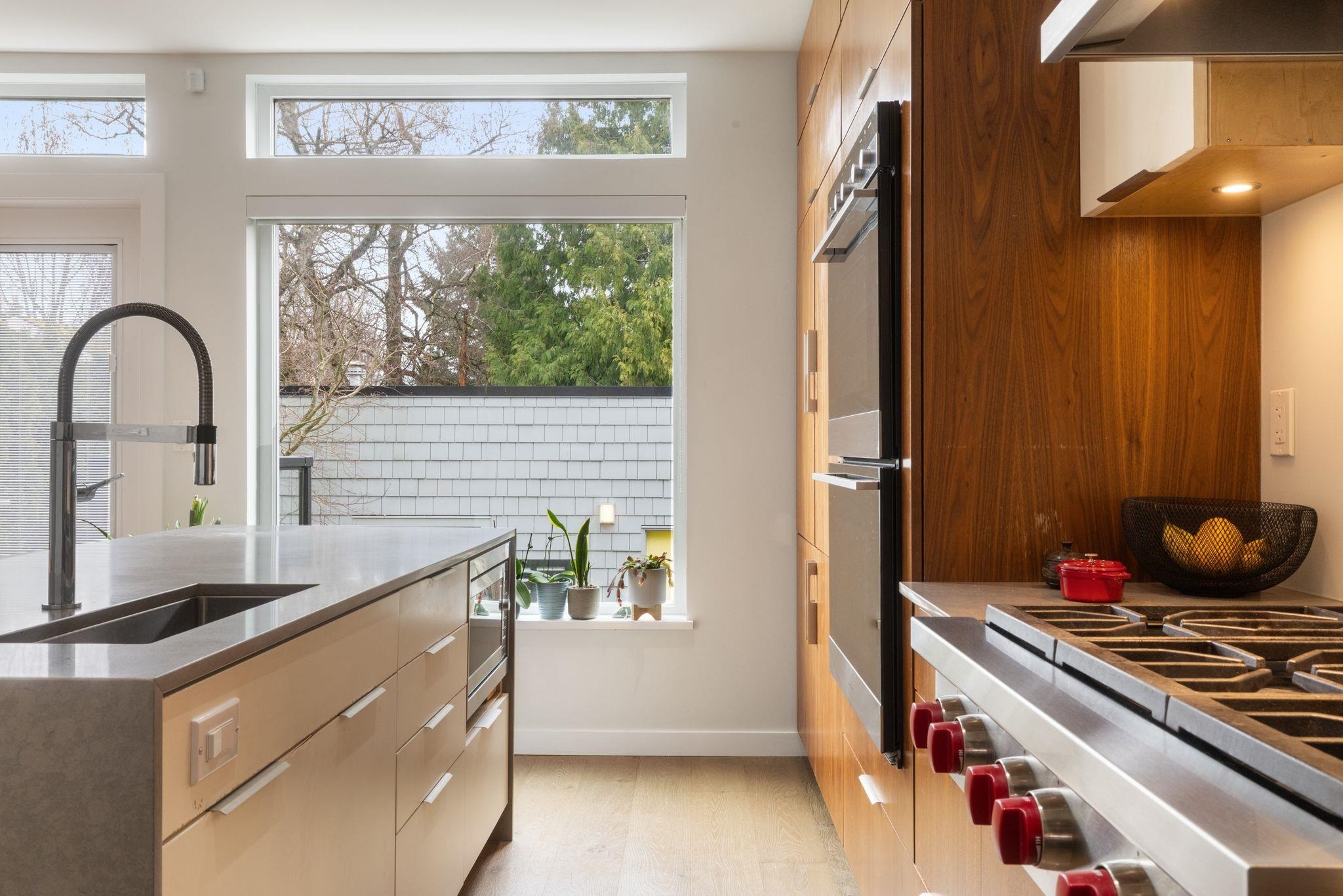 1928 Templeton Drive Vancouver, BC - 14