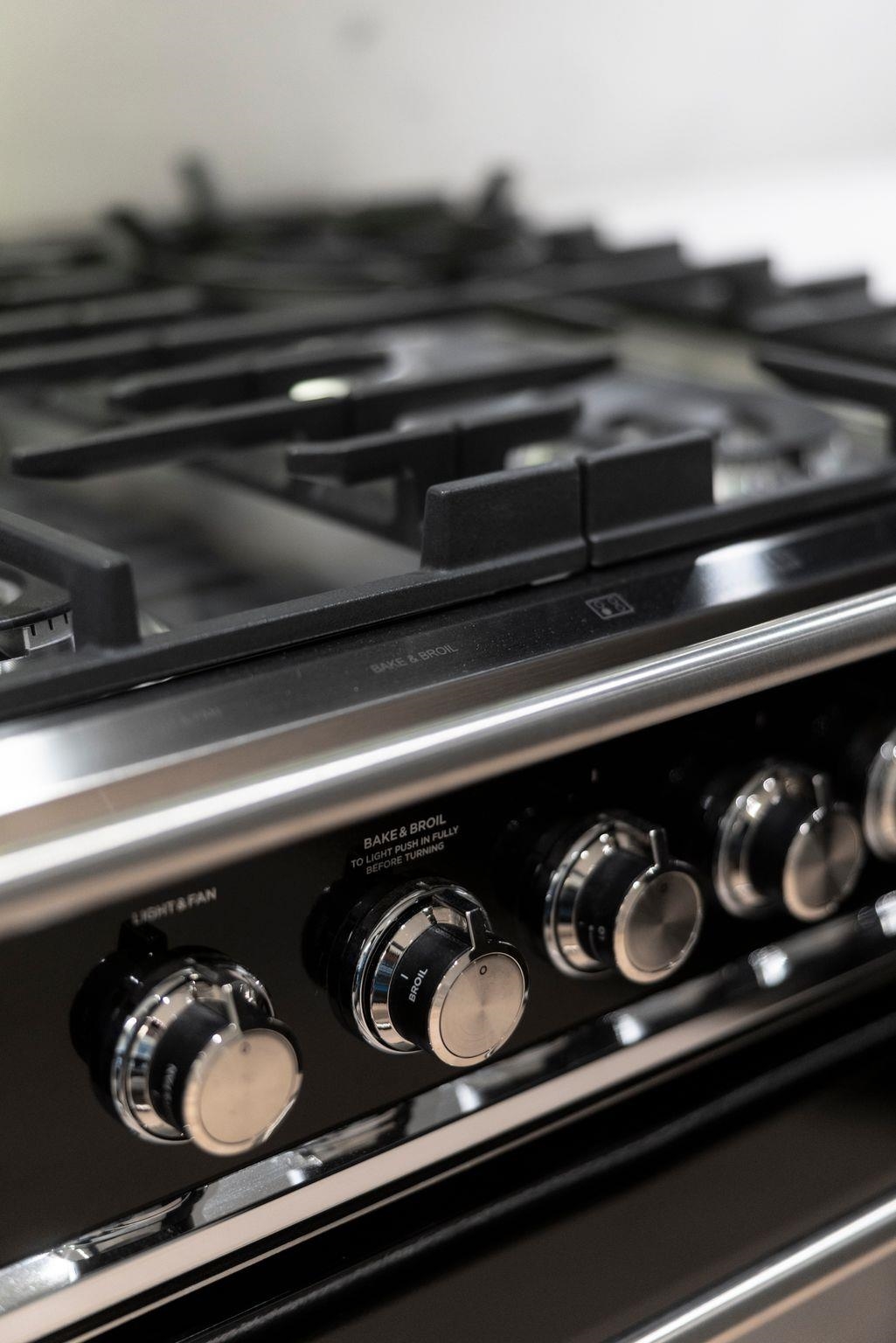 1 2539 Grant Street Vancouver, BC - 9