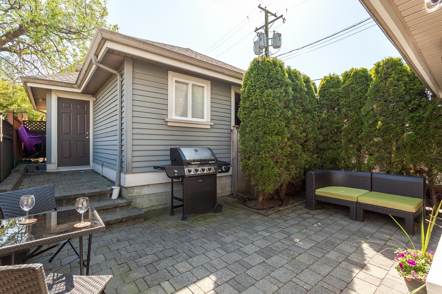 1732 Kitchener Street Vancouver, BC - 24