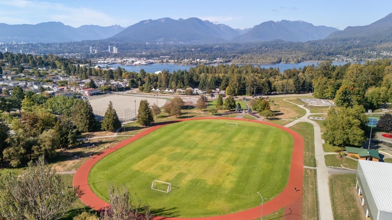 210 4458 Albert Street Burnaby, BC - 32