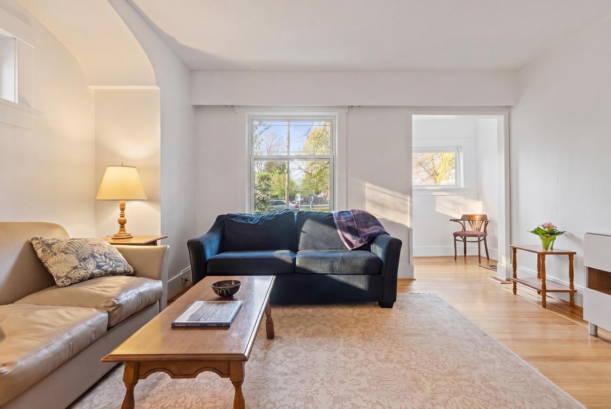 2273 E 2nd Avenue Vancouver, BC - 7