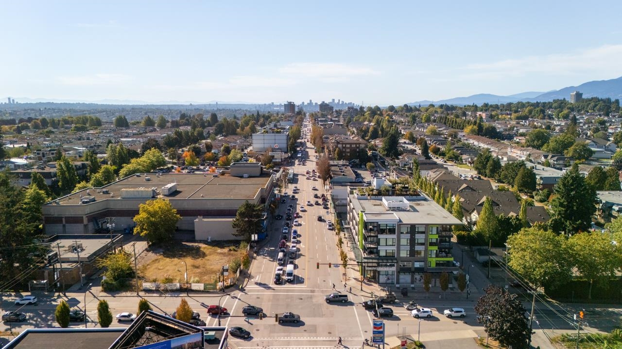 210 4458 Albert Street Burnaby, BC - 30