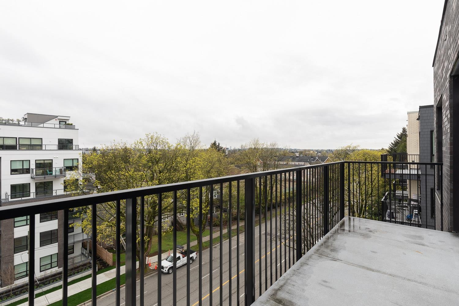 602 2235 E Broadway Vancouver, BC - 18