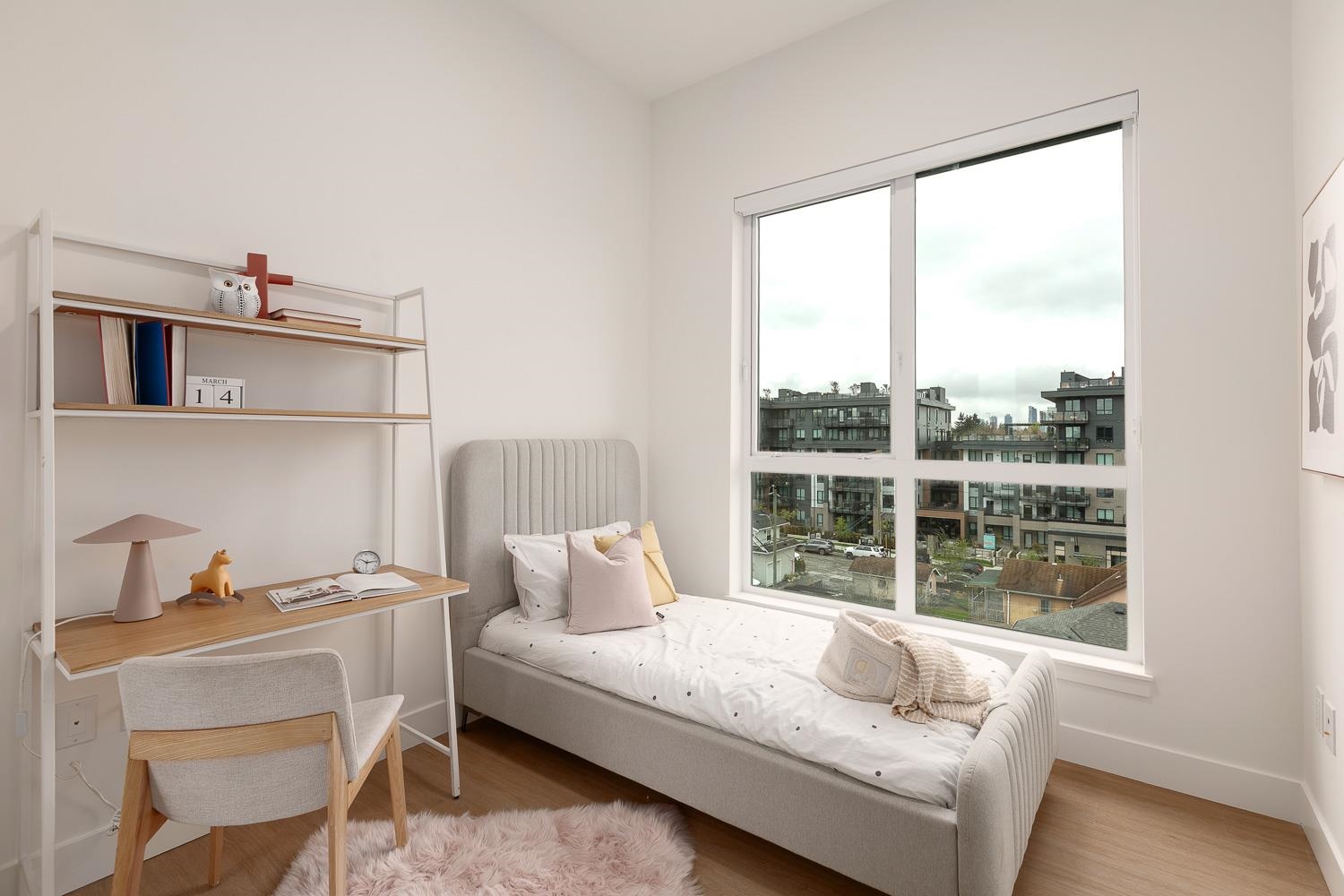 601 2235 E Broadway Vancouver, BC - 14