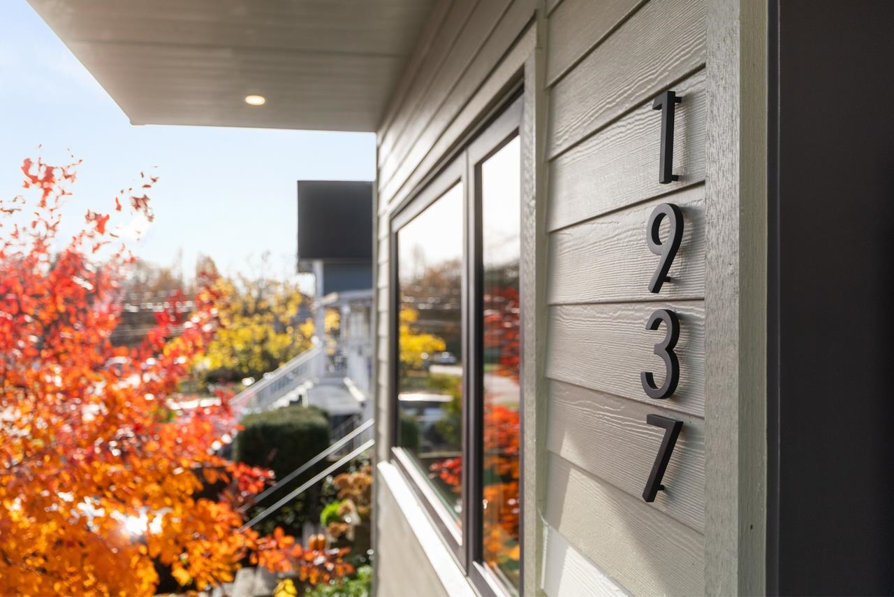 1937 Templeton Drive Vancouver, BC - 27
