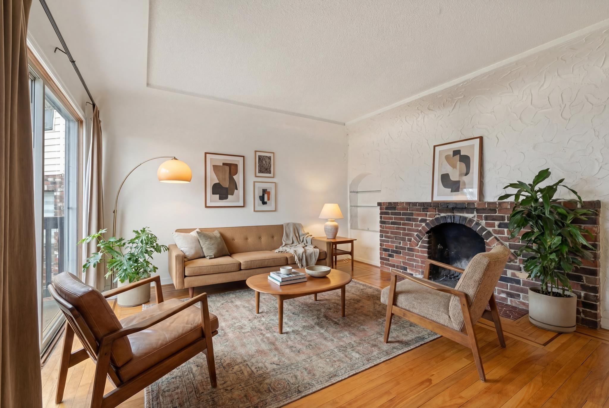 2580 E 19th Avenue Vancouver, BC - 6