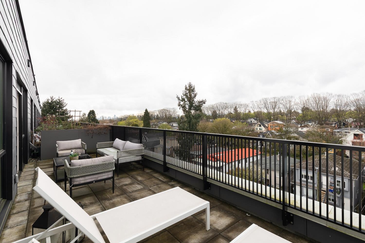 601 2235 E Broadway Vancouver, BC - 19