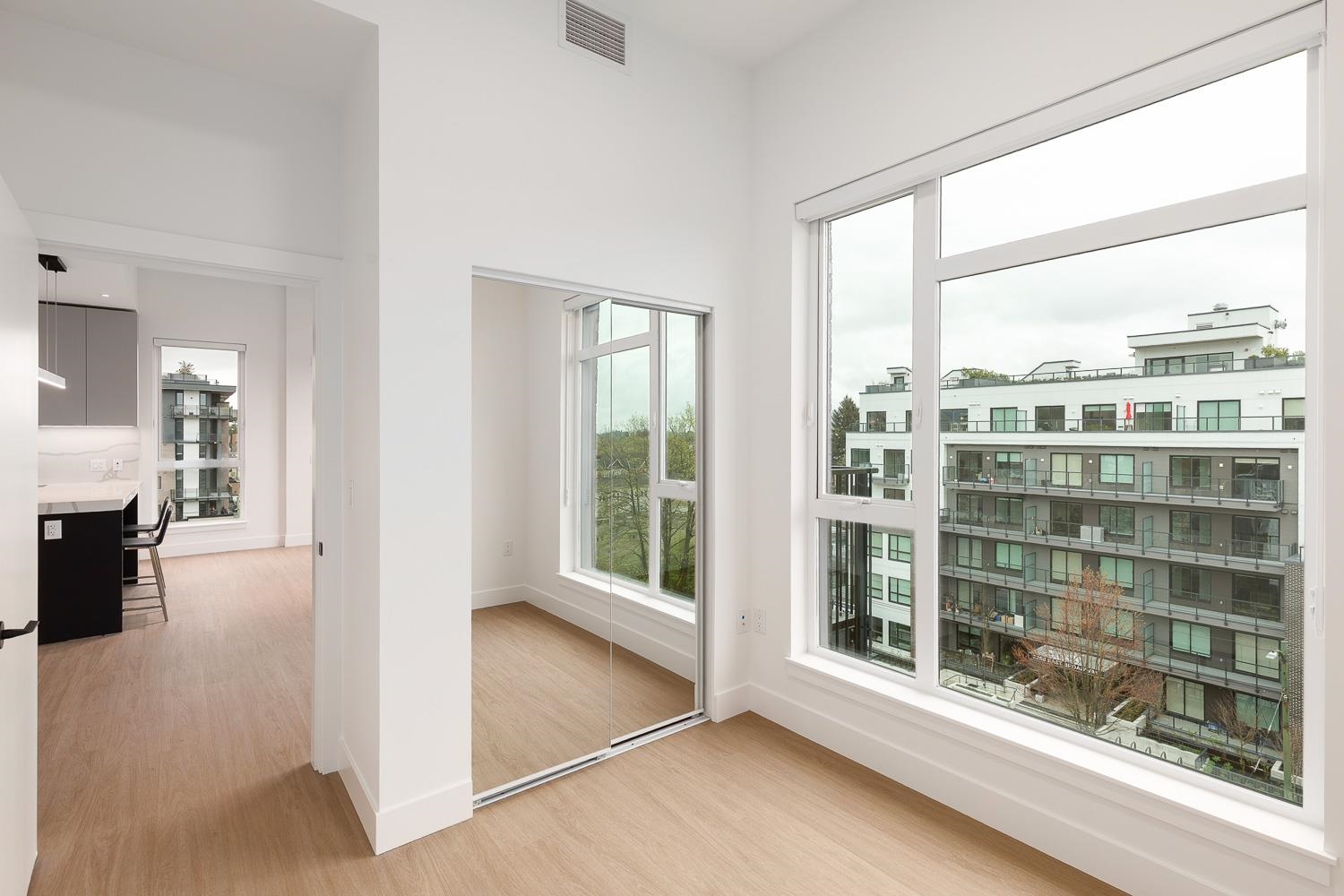 602 2235 E Broadway Vancouver, BC - 11