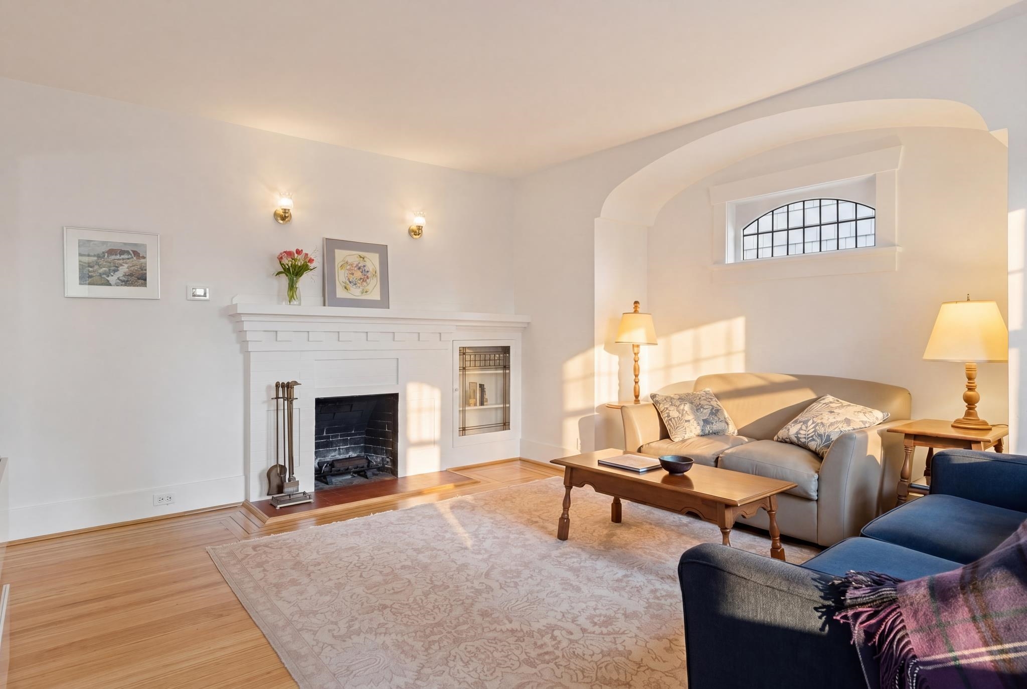 2273 E 2nd Avenue Vancouver, BC - 3