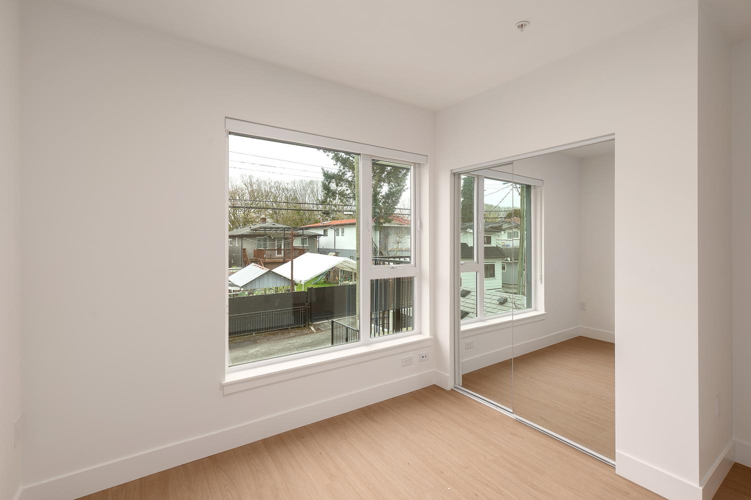 210 2235 E Broadway Vancouver, BC - 11