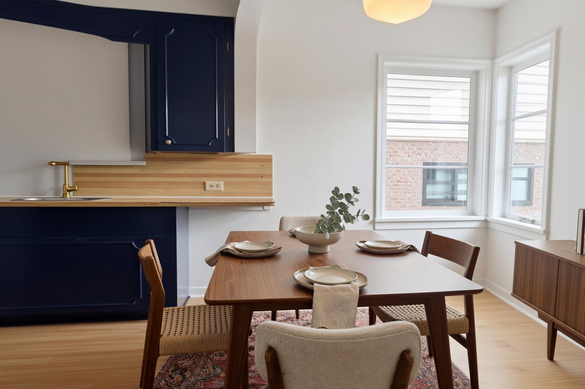 2580 E 19th Avenue Vancouver, BC - 11