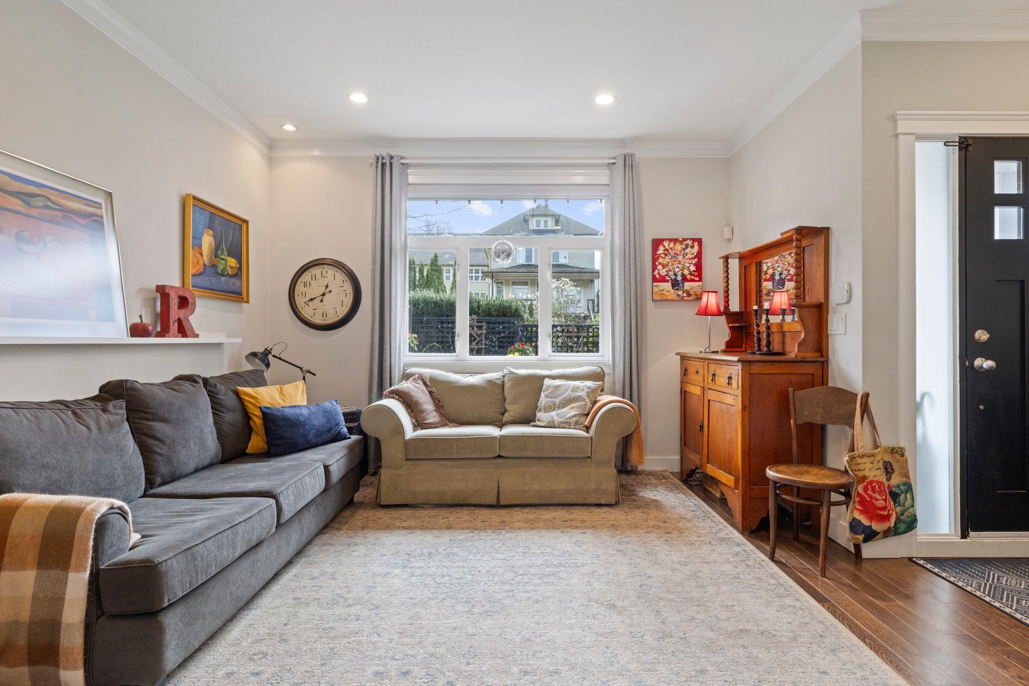 1807 E 7th Avenue Vancouver, BC - 5