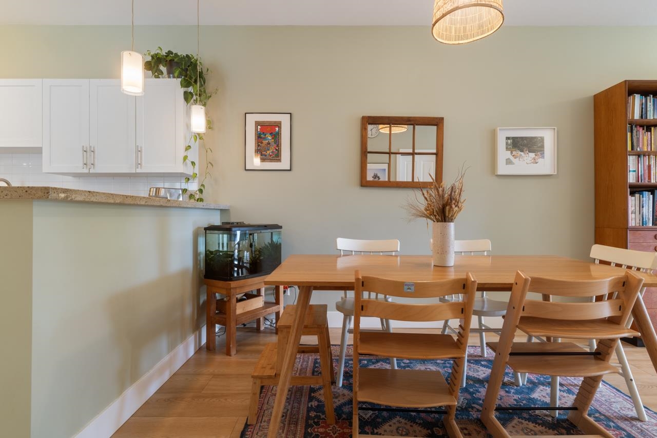 210 4458 Albert Street Burnaby, BC - 9