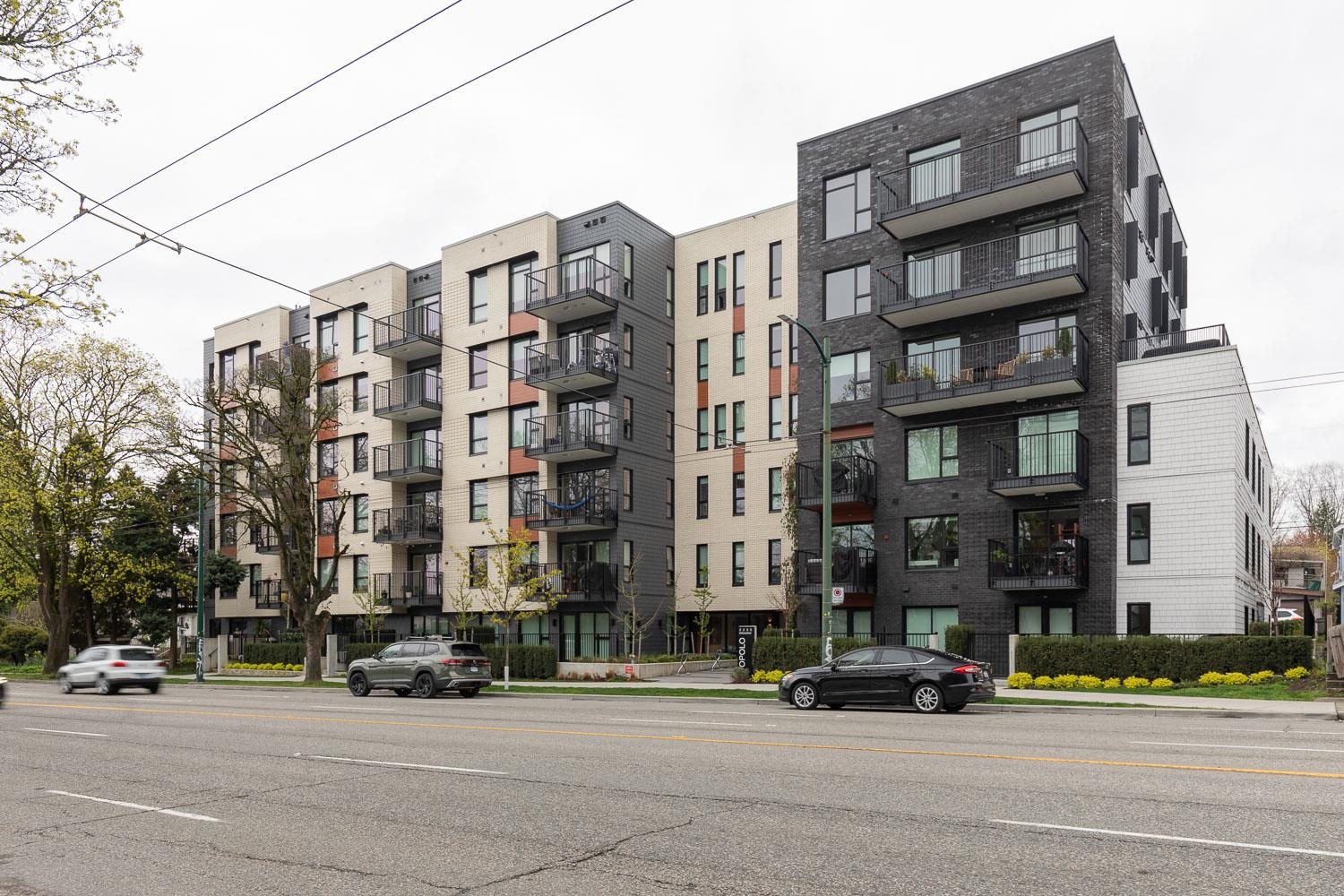 601 2235 E Broadway Vancouver, BC - 25