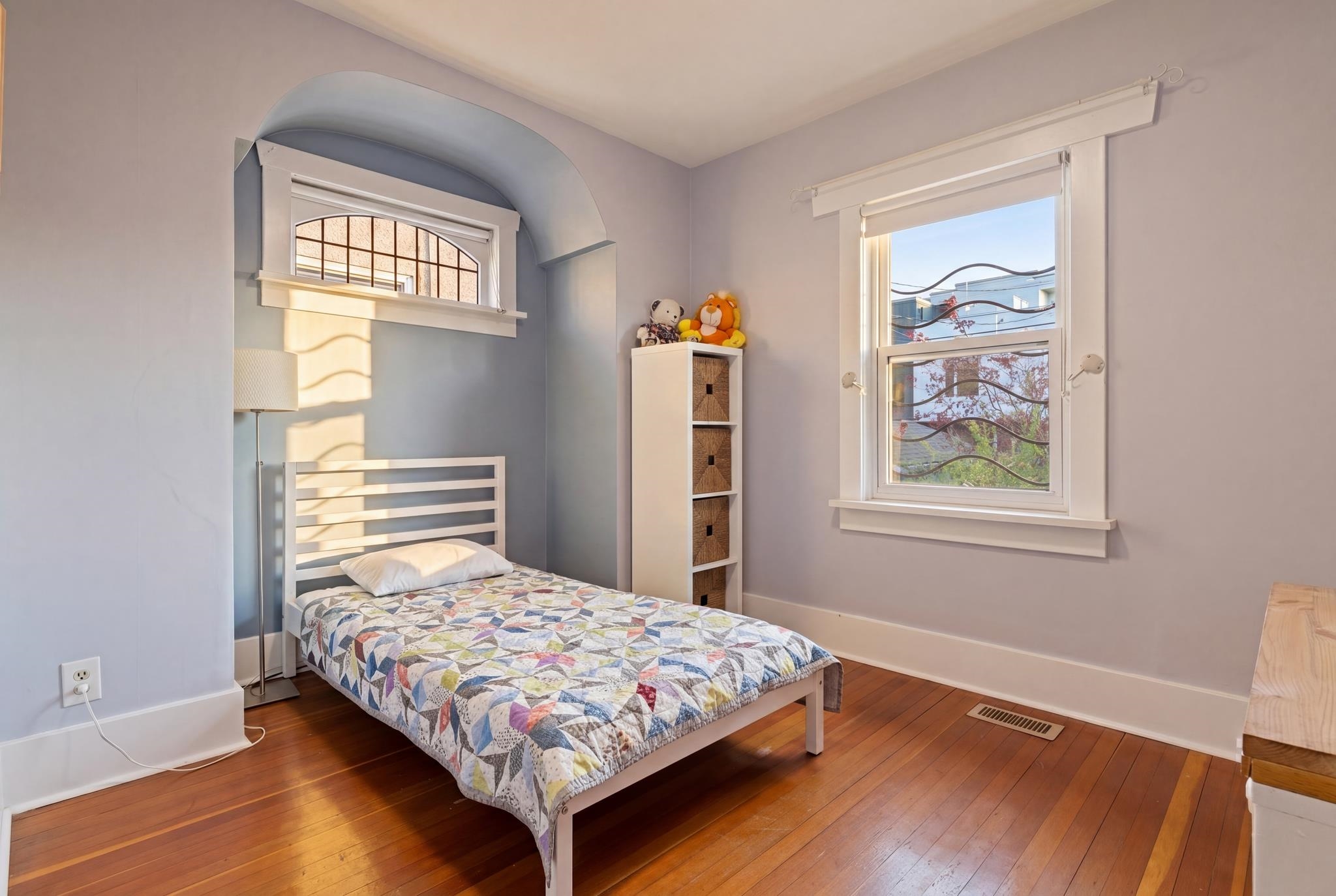 2273 E 2nd Avenue Vancouver, BC - 11